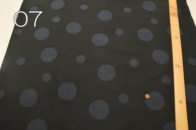 生地在庫 ② コットンダブルクロスジャガード生地 ドット生地の通販|ノムラテーラー