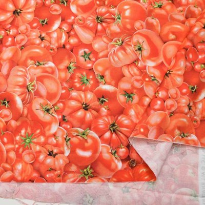 USAコットンインクジェットプリント生地 timeless treasures トマト 