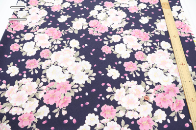 �J���[�o���G�[�V����