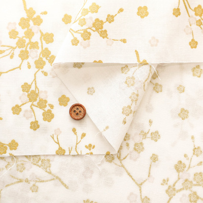 コットンシーチングラメプリント生地 梅生地の通販|ノムラテーラー