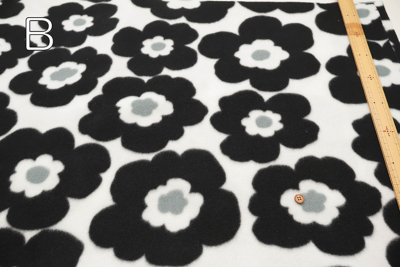 フリースのオーダー生地 イタリア生地も英国クラシックに【別注Zegna生地】｜名古屋栄店の