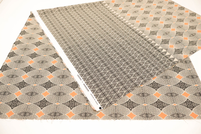 �J���[�o���G�[�V����