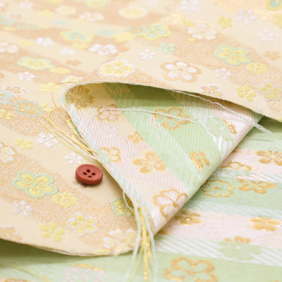 �J���[�o���G�[�V����