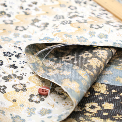 �J���[�o���G�[�V����