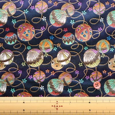 �J���[�o���G�[�V����