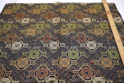 �J���[�o���G�[�V����