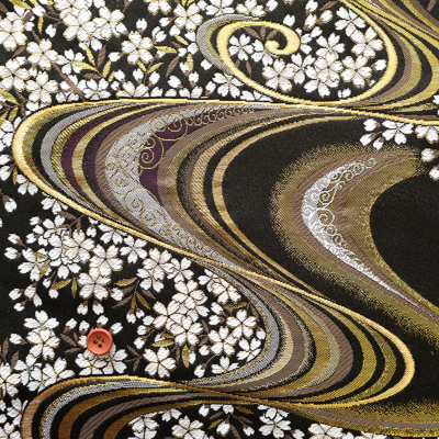 �J���[�o���G�[�V����