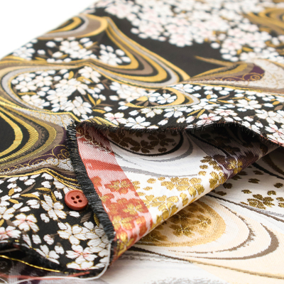 �J���[�o���G�[�V����