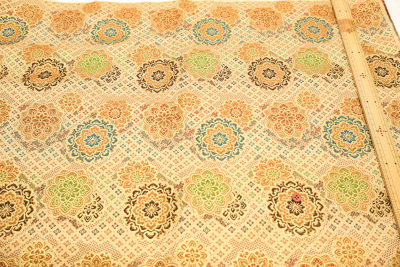 �J���[�o���G�[�V����