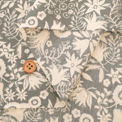 �J���[�o���G�[�V����