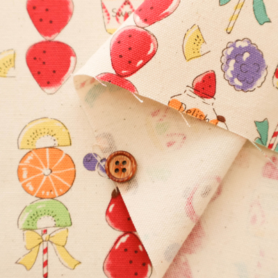 コットンオックスプリント生地 Delicious Animal タンフルクマ