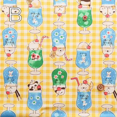 コットンオックスプリント生地 Delicious animal Retro クリーム