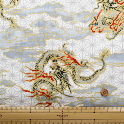 �J���[�o���G�[�V����