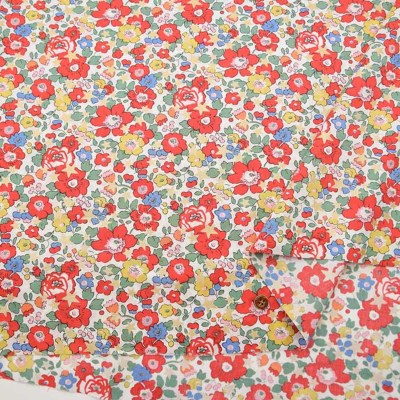 Liberty Fabrics 2023A/W Liberty Christmas Betsy Star生地の通販 ...