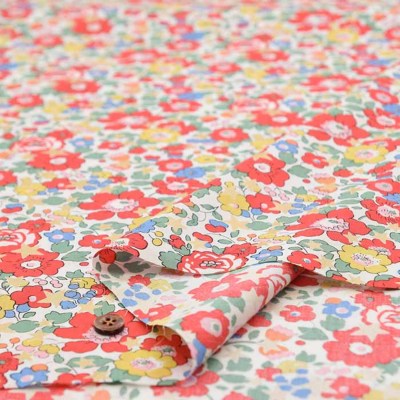 Liberty Fabrics 2023A/W Liberty Christmas Betsy Star生地の通販|ノムラテーラーオンラインショップ