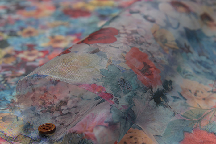 LEONARD レオナール　カンカン素材　大輪花柄プルオーバー　薄手　トリム LEONARD レオナール カンカン素材 大輪花柄プルオーバー 薄手