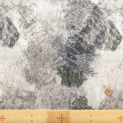 �J���[�o���G�[�V����