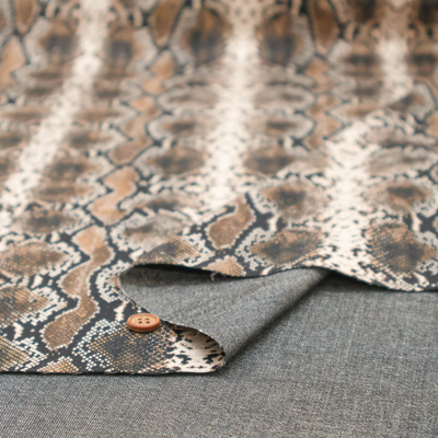 �J���[�o���G�[�V����