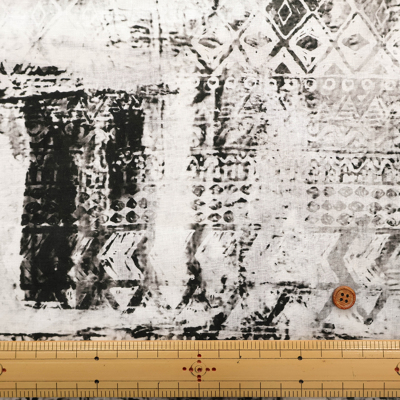 �J���[�o���G�[�V����