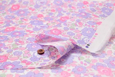 桃色★様♥ エリーフィル オーダー専用枠 NeonLIBERTY リバティラミネート Betsy(つや消し)生地の通販|ノムラ