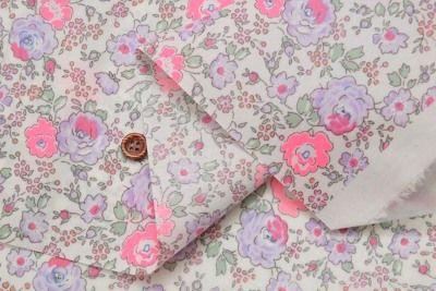 NeonLIBERTY リバティラミネート Felicite(つや消し)生地の通販|ノムラ