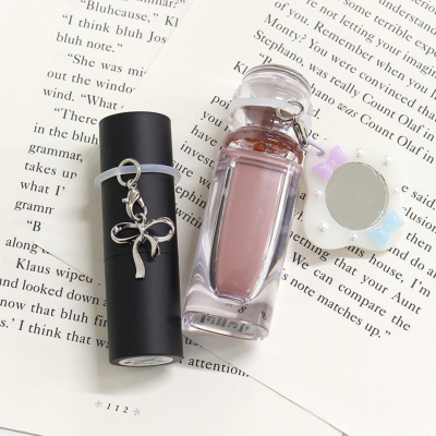 �J���[�o���G�[�V����