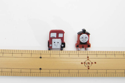 きかんしゃトーマスボタン 仲間たち生地の通販 ノムラテーラーオンラインショップ