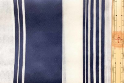 �J���[�o���G�[�V����