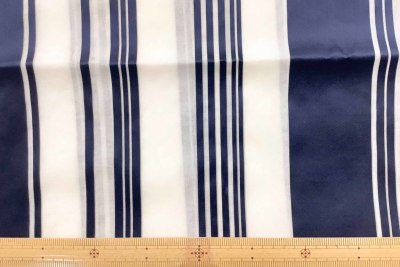 �J���[�o���G�[�V����