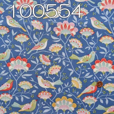 とても古いオリジナルプリントです。避暑地で撮られたもの コットンプリント生地 Tilda 2024 S/S Jubilee Bird Tree生地の